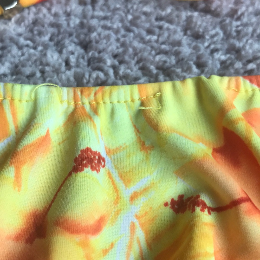 VENUS Bikini Set - Picture 5 of 5
